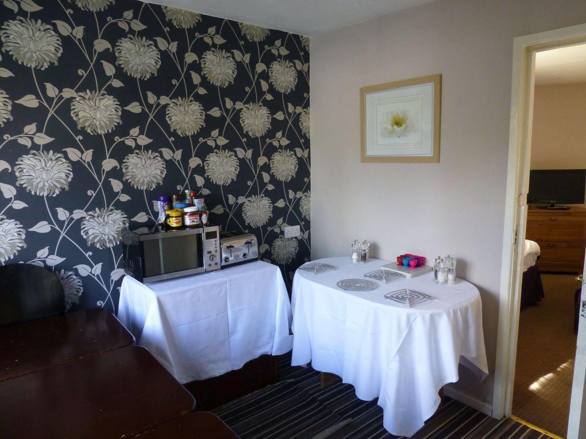Prince Hotel Smethwick Extérieur photo